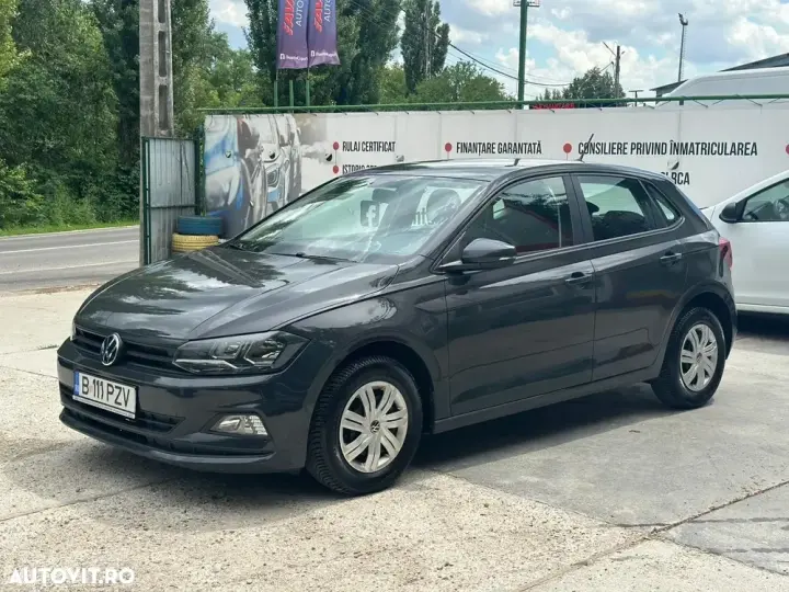 Volkswagen Polo VI 1.0 Trendline