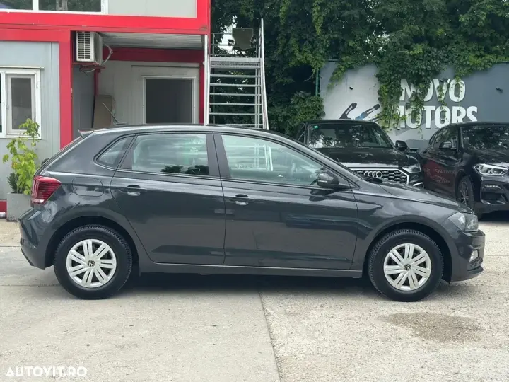 Volkswagen Polo VI 1.0 Trendline