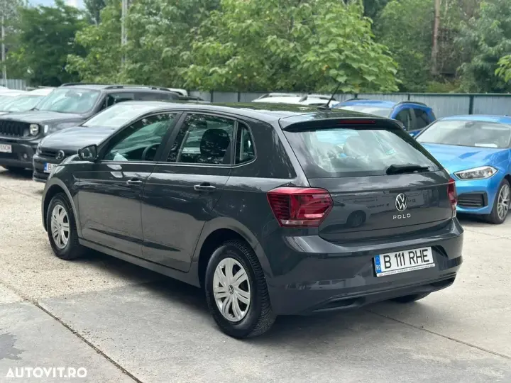 Volkswagen Polo VI 1.0 Trendline