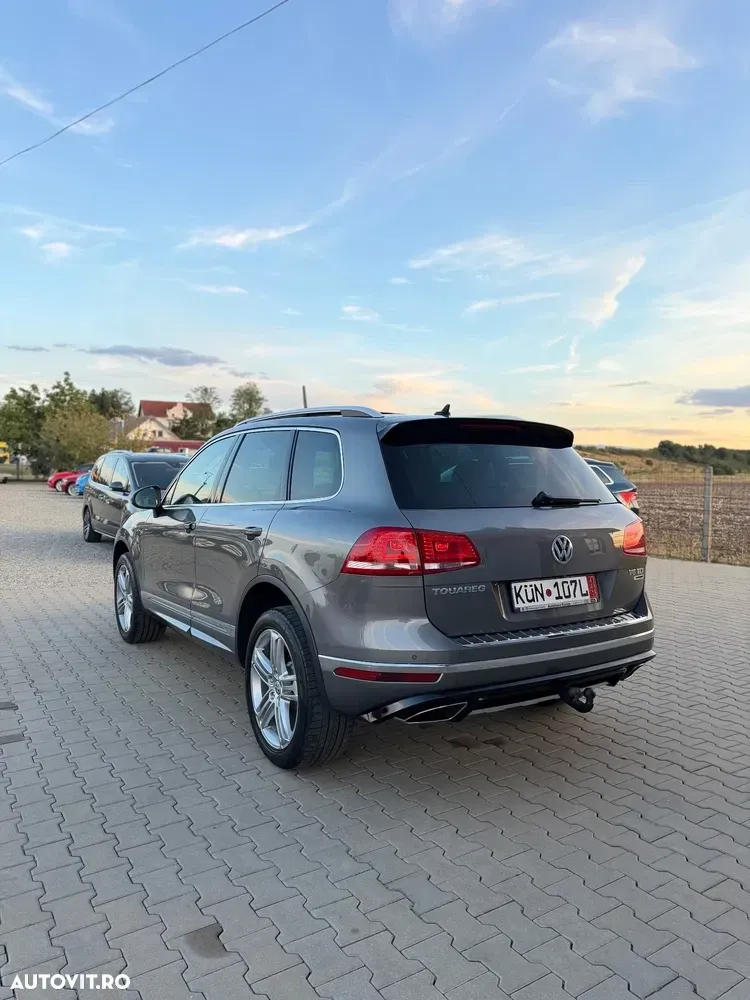 Volkswagen Touareg — imagine 4
