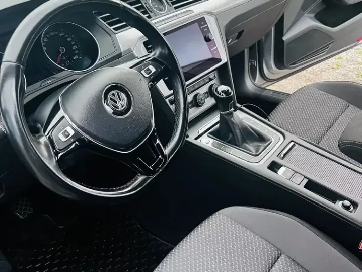 Volkswagen Passat B8 2.0 TDI Comfortline