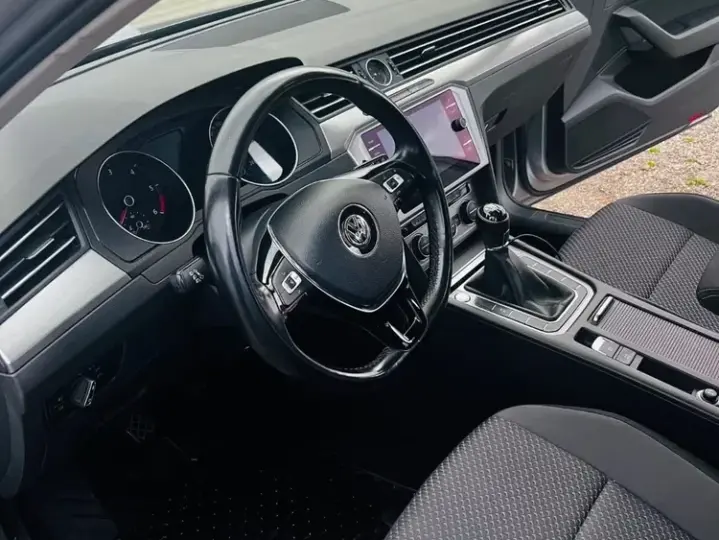 Volkswagen Passat B8 2.0 TDI Comfortline