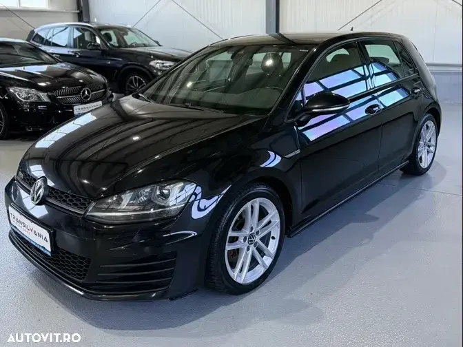 Volkswagen Golf VII GTD 2.0 TDI SCR DSG