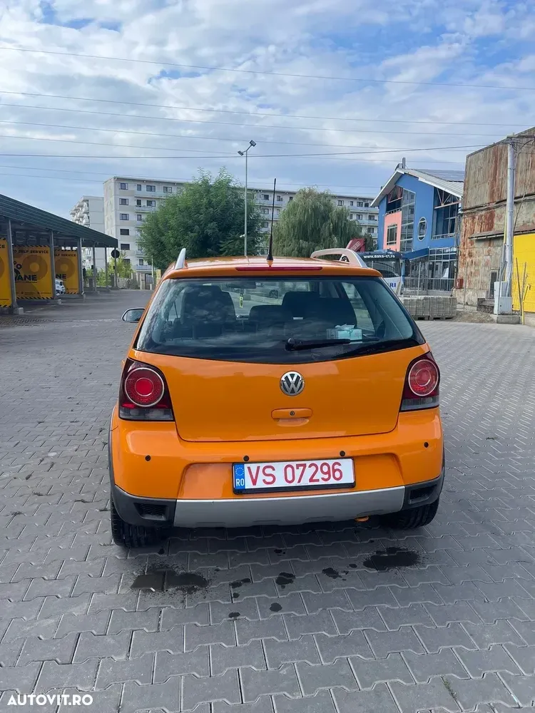 Volkswagen Polo IV 1.4 Attractive Aut — imagine 2