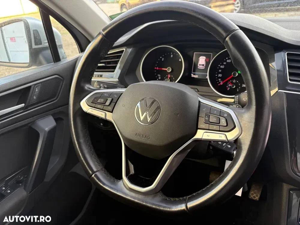 Volkswagen Tiguan 2.0 TDI SCR DSG 4Motion Life — imagine 3