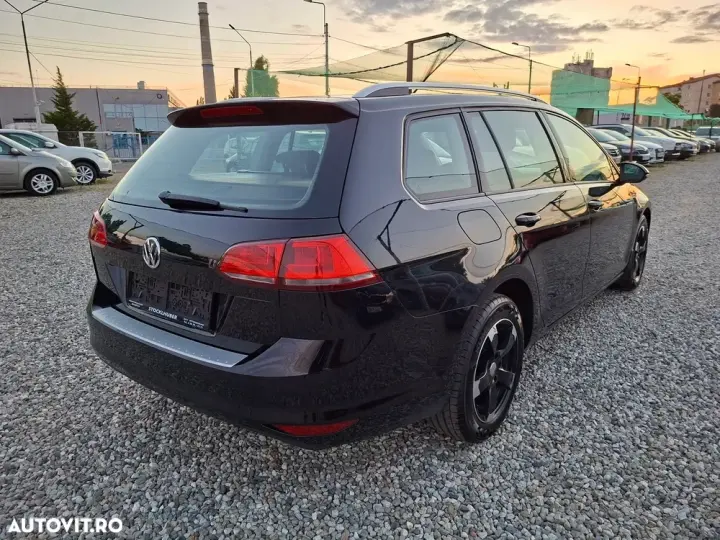 Volkswagen Golf VII