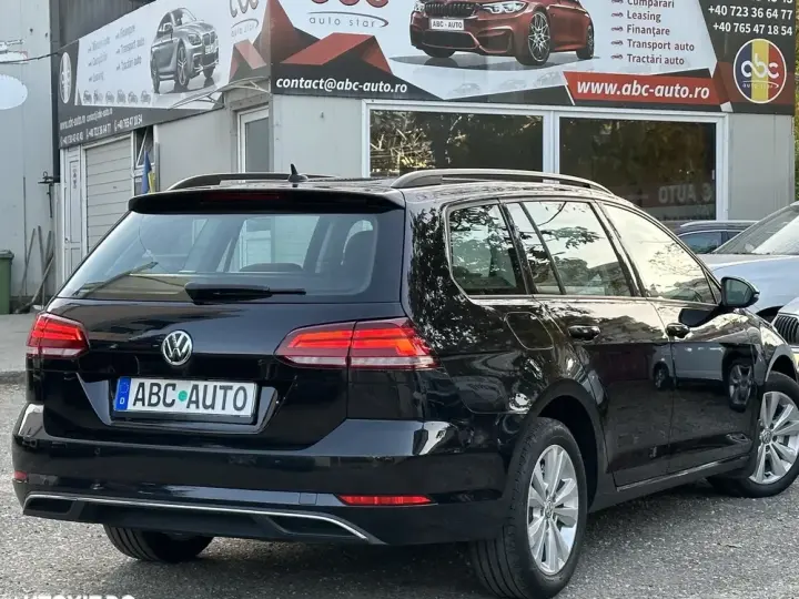 Volkswagen Golf VII