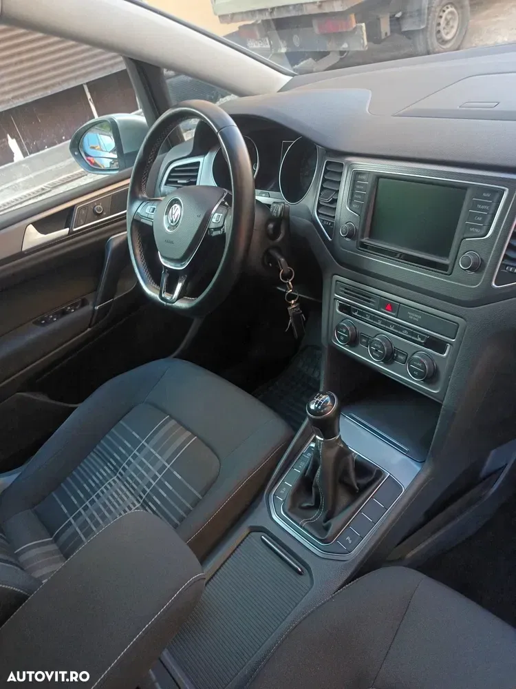Volkswagen Golf Sportsvan — imagine 5