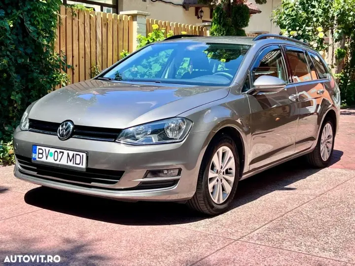 Volkswagen Golf VII 1.6 TDI BlueMotion Technology Comfortline