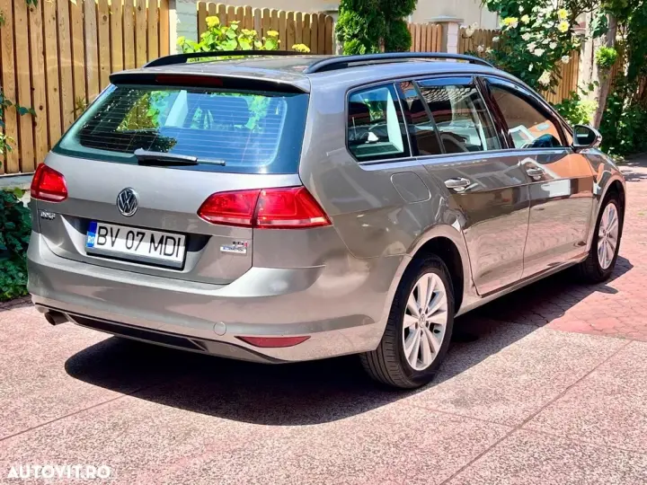 Volkswagen Golf VII 1.6 TDI BlueMotion Technology Comfortline