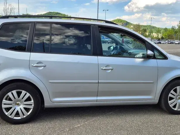 Volkswagen Touran I 1.6 TDI Trendline