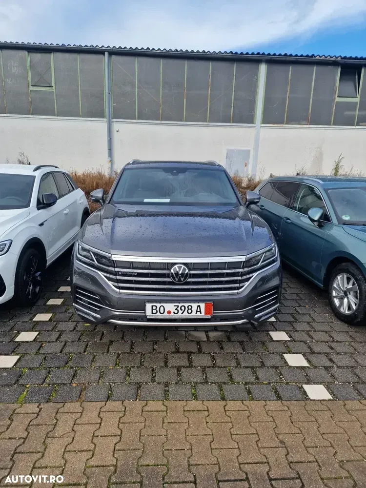 Volkswagen Touareg III 3.0 V6 e-Hybrid 4Motion Aut. Elegance — imagine 4