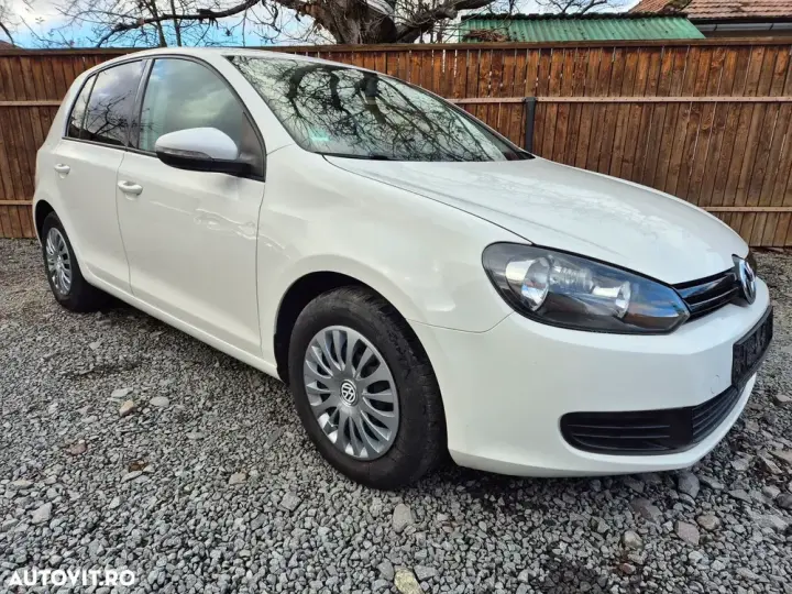 Volkswagen Golf VI