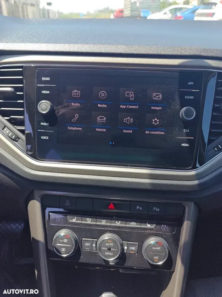 Volkswagen T-Roc 1.5 TSI DSG Style — imagine 6
