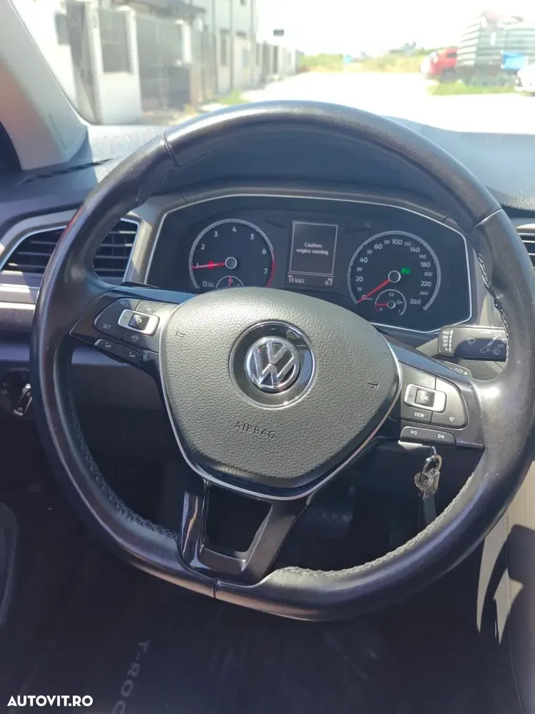 Volkswagen T-Roc 1.5 TSI DSG Style — imagine 5