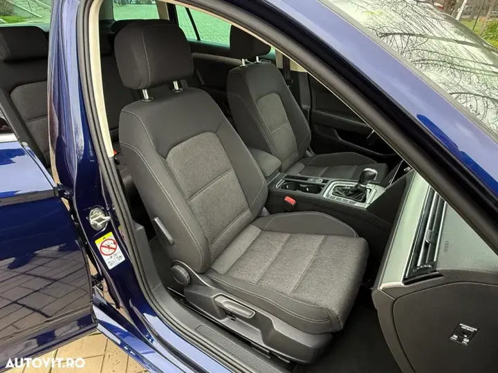 Volkswagen Passat B8 1.6 TDI SCR DSG Comfortline