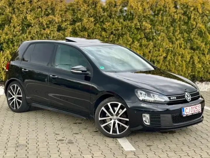 Volkswagen Golf VI 2.0 TDI DPF GTD