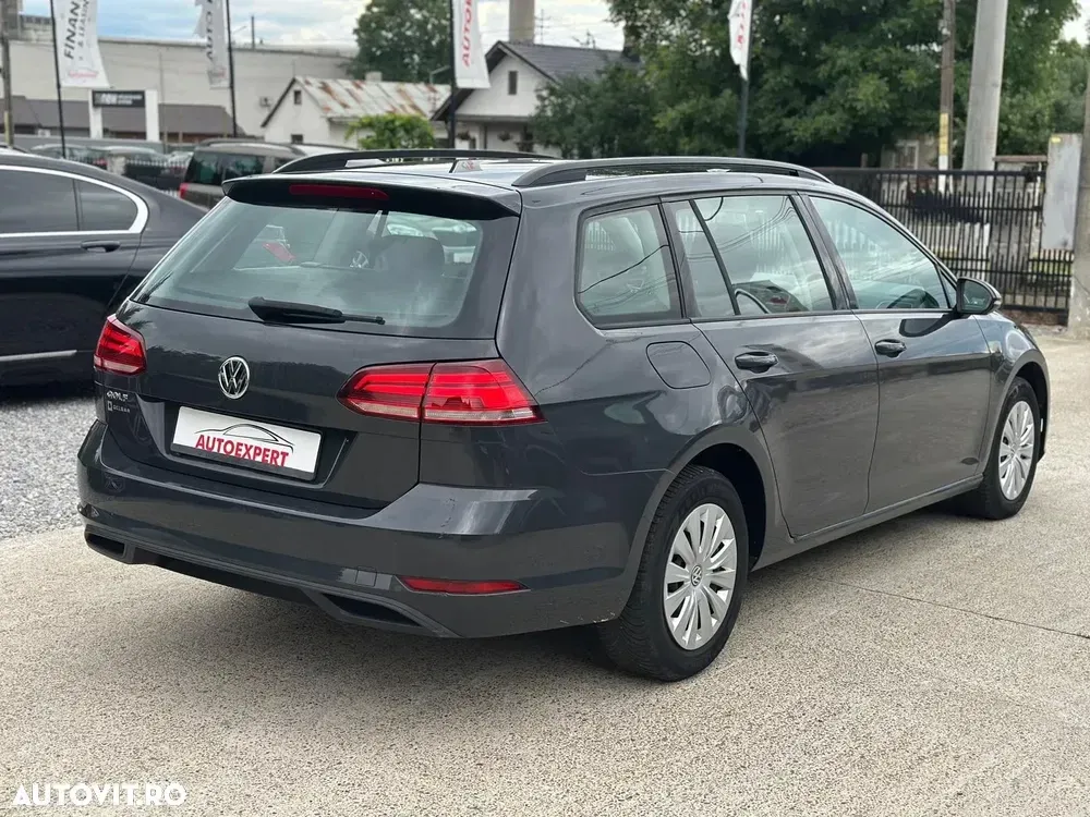 Volkswagen Golf 1.6 TDI SCR Comfortline — imagine 6
