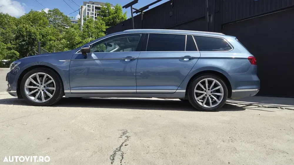 Volkswagen Passat B8 2.0 TDI DSG 4Motion Highline — imagine 2