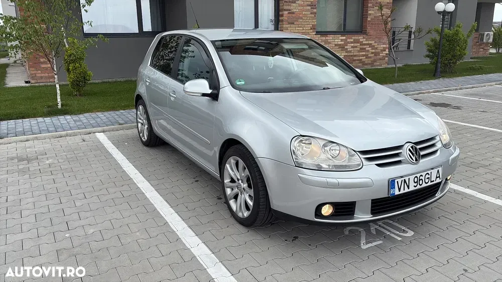 Volkswagen Golf V 1.4 Trendline — imagine 2