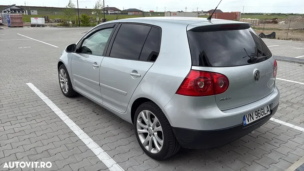 Volkswagen Golf V 1.4 Trendline — imagine 4