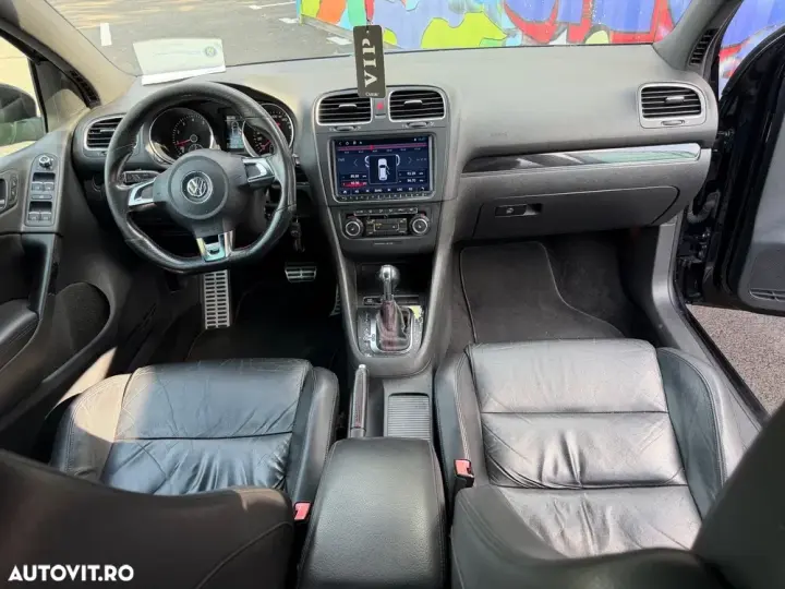 Volkswagen Golf VI