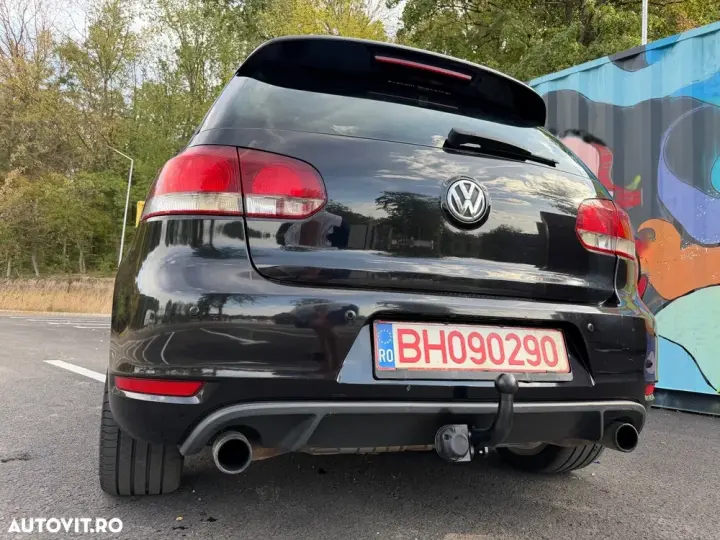Volkswagen Golf VI