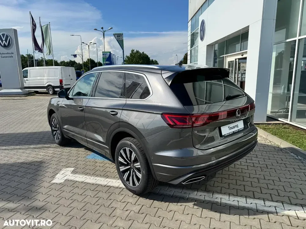 Volkswagen Touareg III 3.0 V6 TDI 4Motion DPF Automatik Elegance — imagine 3
