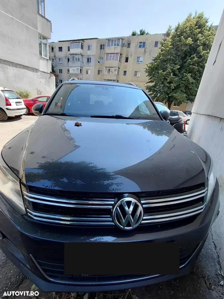 Volkswagen Tiguan 2.0 TDI SCR 4MOTION BlueMotion Technology Lounge Sport & Style — imagine 6