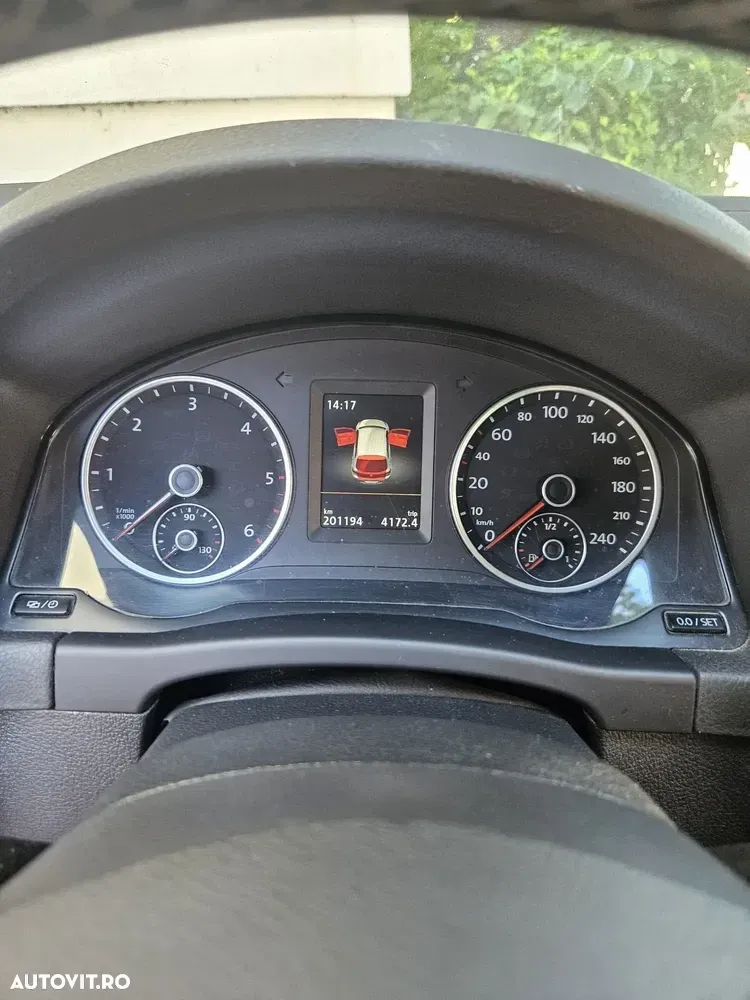 Volkswagen Tiguan 2.0 TDI SCR 4MOTION BlueMotion Technology Lounge Sport & Style — imagine 5