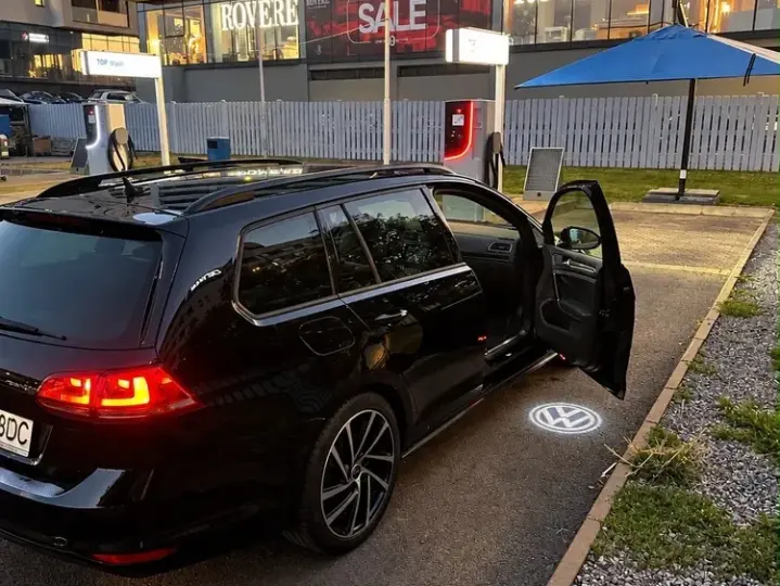 Volkswagen Golf VII 2.0 TDI DPF BMT DSG GTD