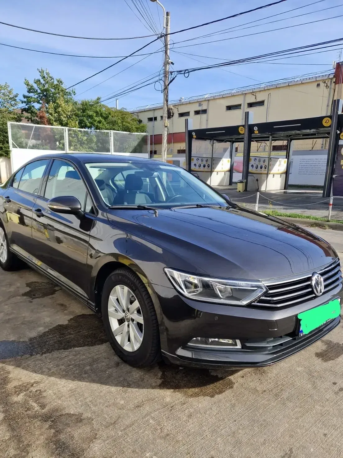Volkswagen Passat 1.6 TDI Advance — imagine 4