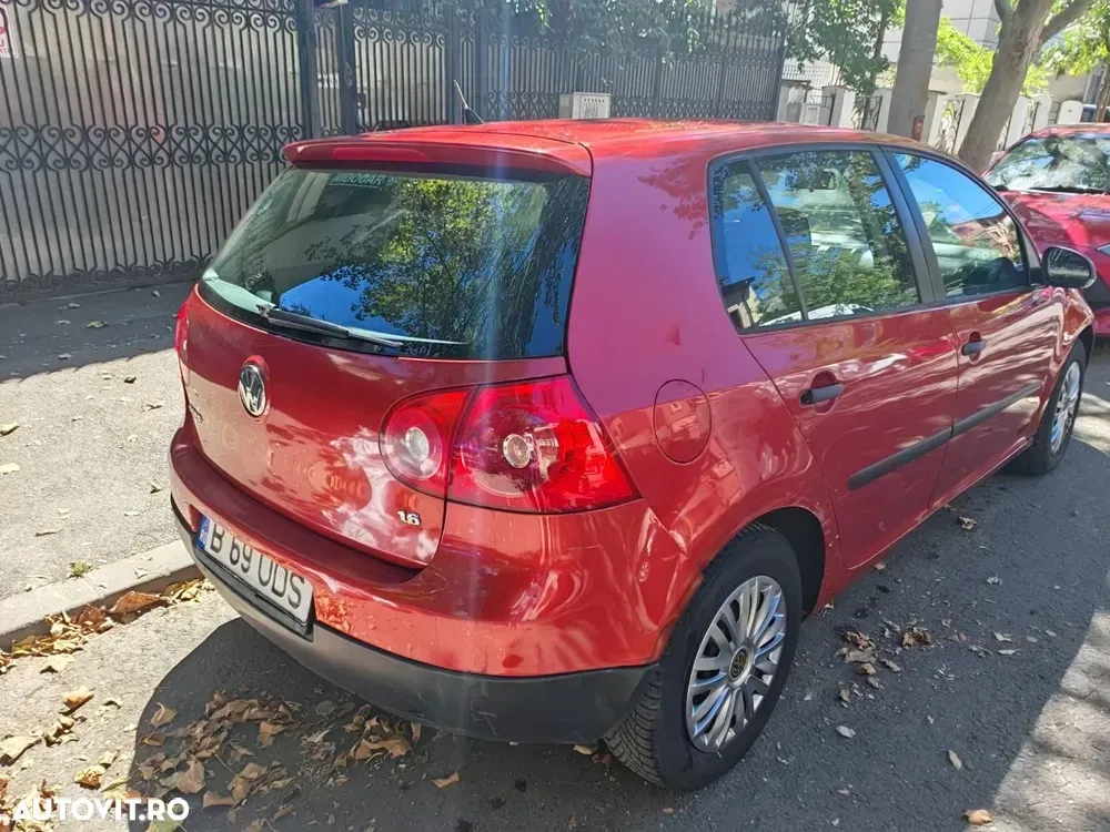Volkswagen Golf V 1.6 Trendline — imagine 4
