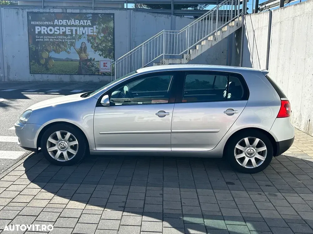 Volkswagen Golf V 1.6 FSI Sportline — imagine 4