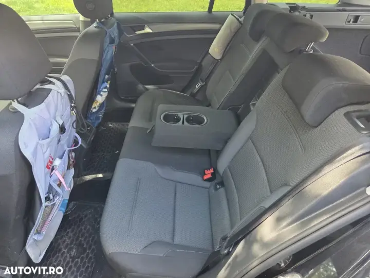 Volkswagen Golf VII