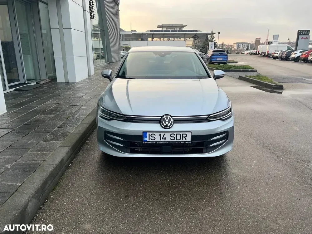 Volkswagen Golf 1.5 eTSI DSG MHEV Life — imagine 6