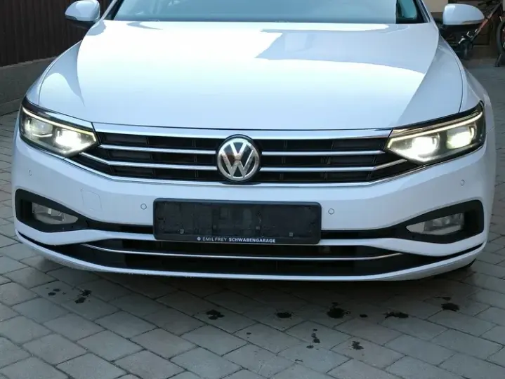 Volkswagen Passat B8 1.6 TDI SCR DSG Business