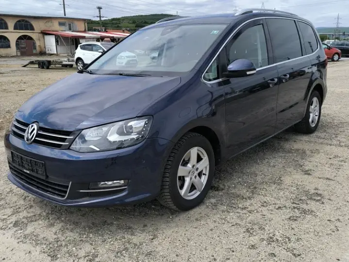 Volkswagen Sharan II 2.0 TDI 4MOTION Blue Motion Life