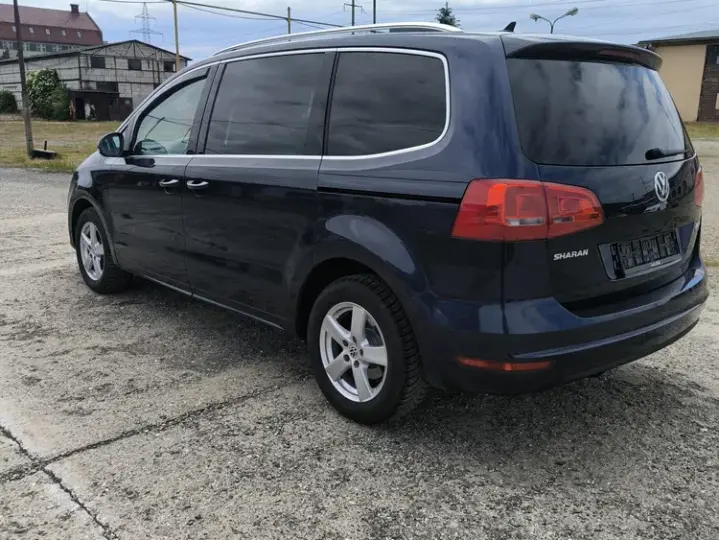Volkswagen Sharan II 2.0 TDI 4MOTION Blue Motion Life
