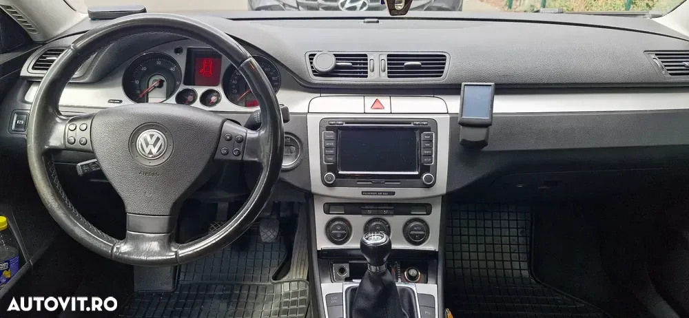 Volkswagen Passat B6 1.9 TDI DPF Comfortline — imagine 4