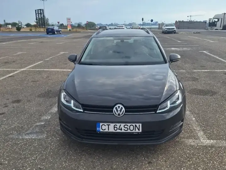 Volkswagen Golf VII 1.6 TDI BMT Comfortline
