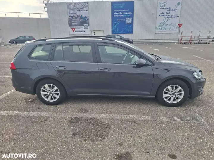 Volkswagen Golf VII 1.6 TDI BMT Comfortline