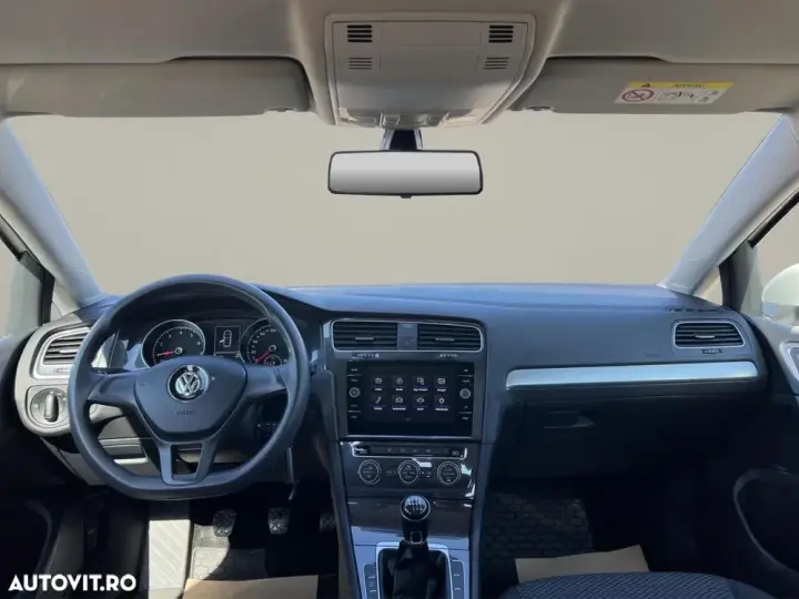 Volkswagen Golf VII 1.0 TSI Trendline