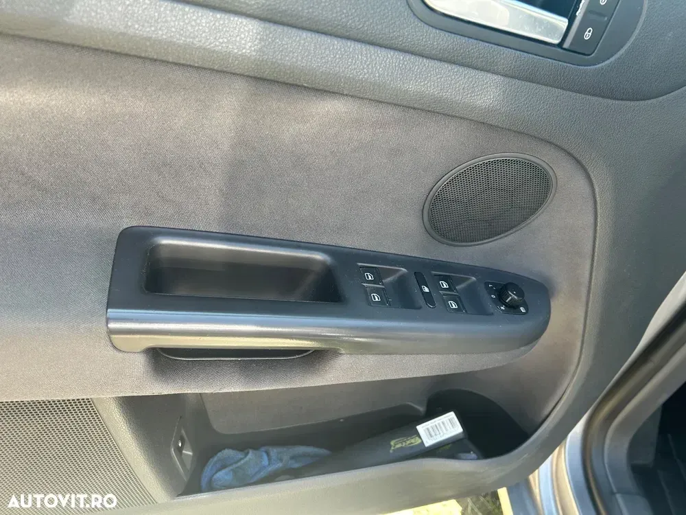 Volkswagen Golf V 1.9 TDI Comfortline — imagine 6