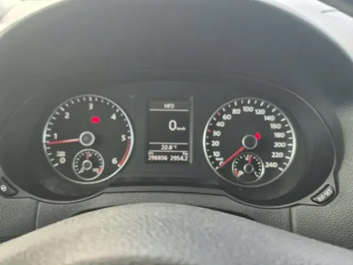 Volkswagen Sharan II 2.0 TDI DPF Comfortline