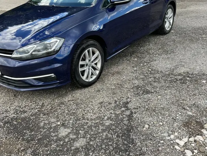 Volkswagen Golf VII 1.6 TDI DSG Highline