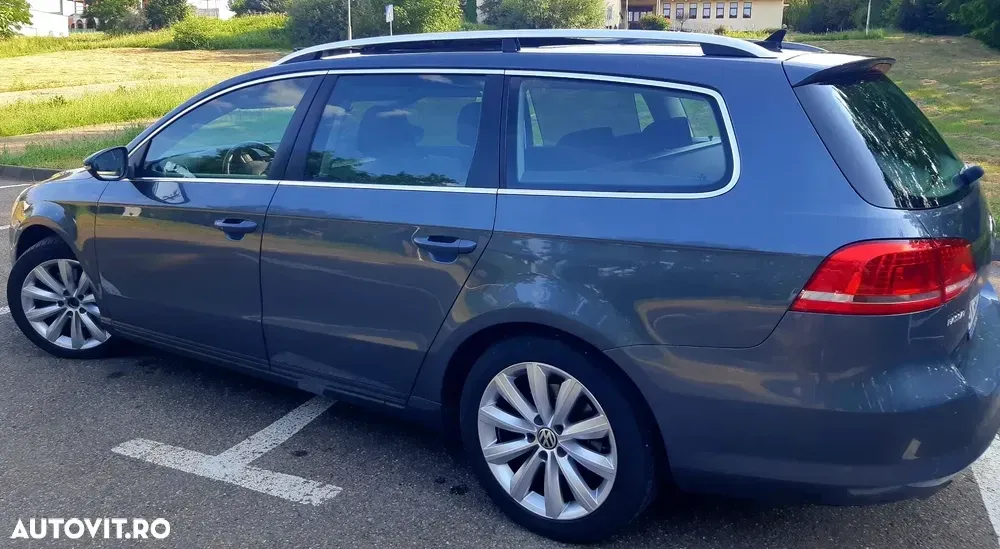 Volkswagen Passat B7 2.0 TDI BlueMotion Technology Exclusive — imagine 3