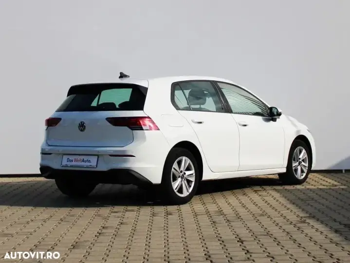 Volkswagen Golf VIII