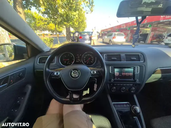 Volkswagen Jetta A6 2.0 TDI Comfortline