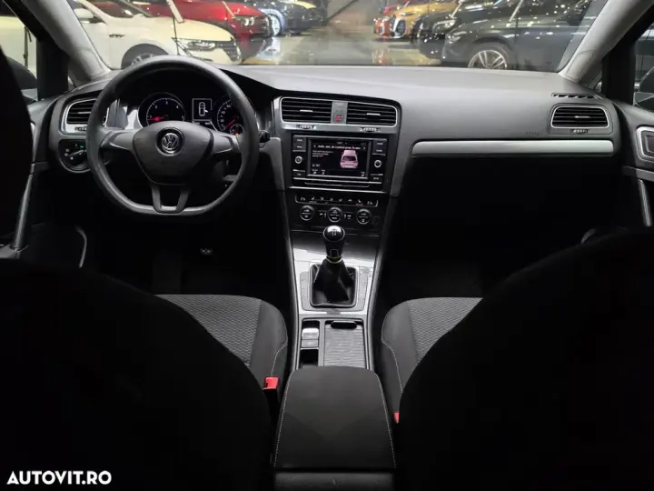 Volkswagen Golf VII 1.6 TDI Comfortline